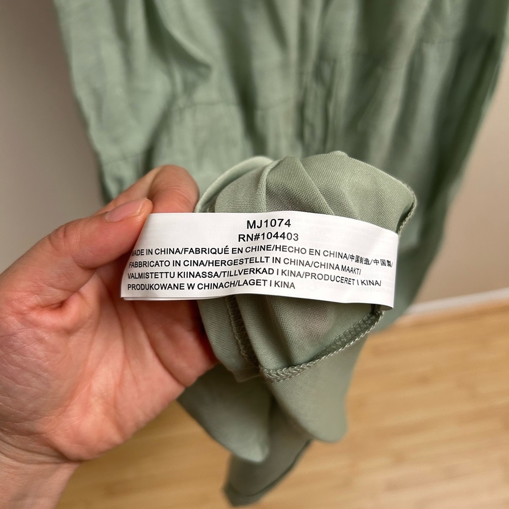 Moon River Sage Green Puff Sleeve Midi Dress Women’s Size S NWT - Picture 12 of 16